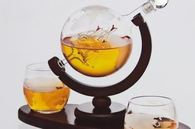 Globe Skull And Bones Glass Wine Bottle (5)