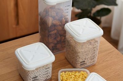 Sealed Plastic Storage Dry Food Cans (4)