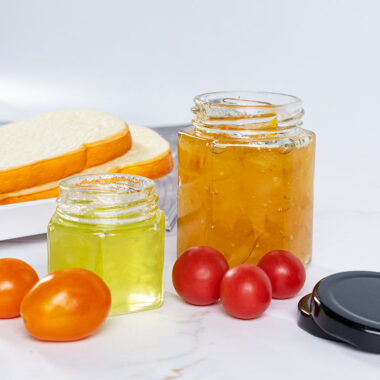 Transparent glass jam jars for wholesale food storage