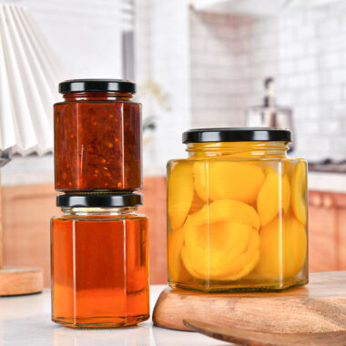Transparent glass jam jars for wholesale food storage