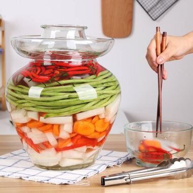 Thickened airtight kitchen glass pickle jars wholesale