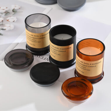 Luxury glass candle jars from a reliable supplier