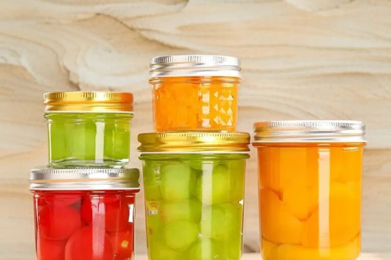 Transparent glass jam jars in different sizes for bulk orders