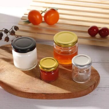Transparent food jam jars with airtight lids