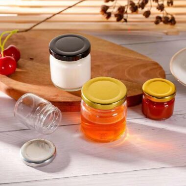 Transparent food jam jars with airtight lids