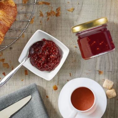Transparent food jam jars with airtight lids