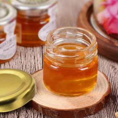 Transparent food jam jars with airtight lids