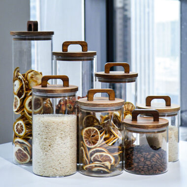 Airtight wooden lid glass food storage jars for kitchen factory