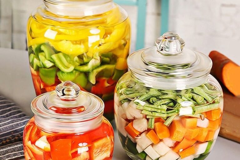 Kitchen airtight pickle jars for home use (7) Airtight pickle jars for kitchen food storage