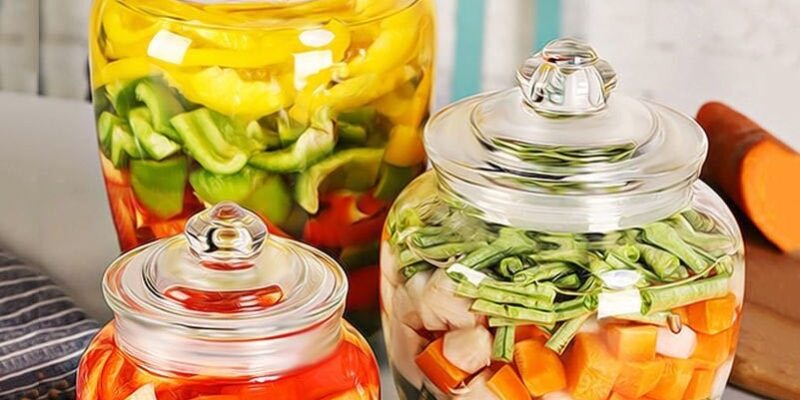 Airtight pickle jars for kitchen food storage