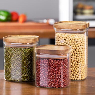 Custom square and round glass food storage jars for kitchen