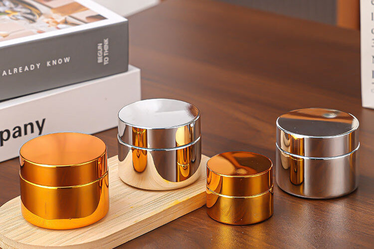 Luxury gold and silver electroplated cream jars (1) Electroplated gold and silver luxury glass cosmetic jars bulk