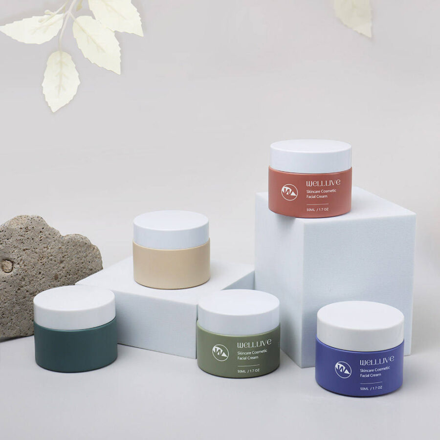 Custom color round cream glass cosmetic jars manufacturer