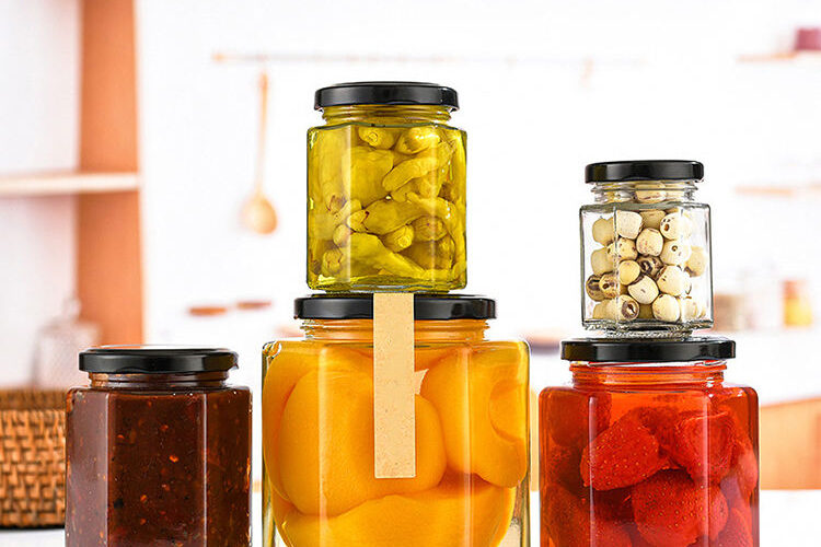 Pickle jars with metal lids for food storage and packaging (3) High-quality pickle jars with durable metal lids