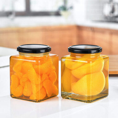 Transparent square jam jars with airtight lids