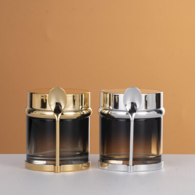 Luxury wide-mouth cream glass cosmetic jars wholesale
