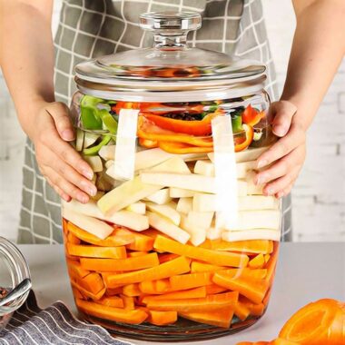 Food-safe round pickle jars for kitchen storage