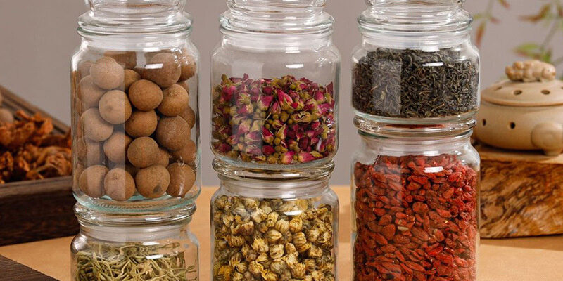 Round airtight glass food storage jars with lids factory supply