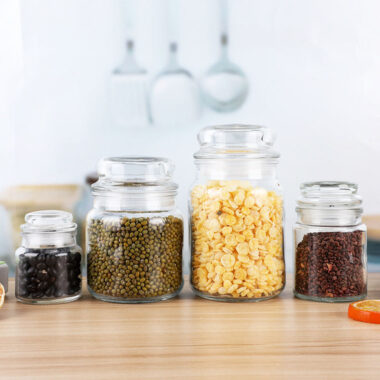 Round airtight glass food storage jars with lids factory supply