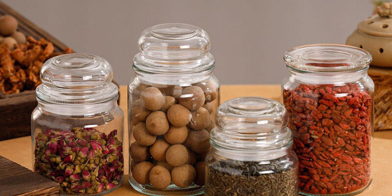 Round airtight glass food storage jars with lids factory supply