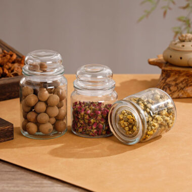 Round airtight glass food storage jars with lids factory supply
