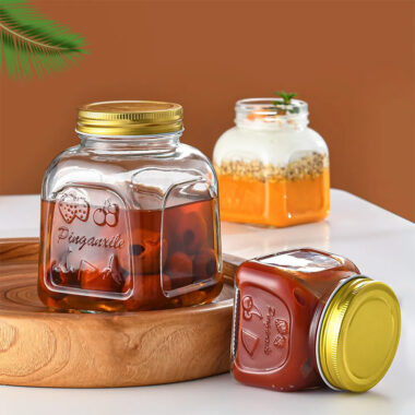 Multi-purpose wide-mouth glass jam jars for storage