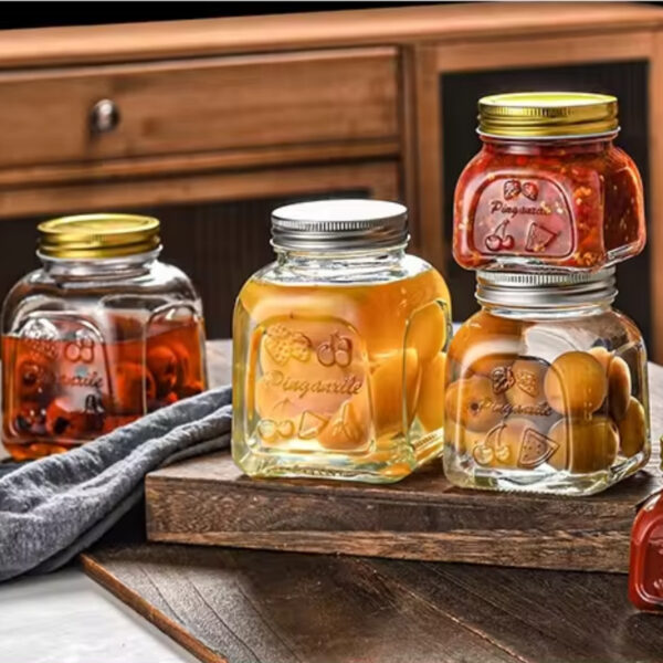 Multi-purpose wide-mouth glass jam jars for storage