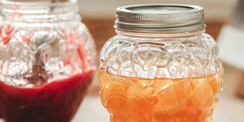 Food-grade moisture-proof jam jars with airtight lids