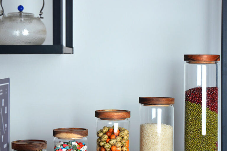 Glass food storage jars for spices and coffee beans
