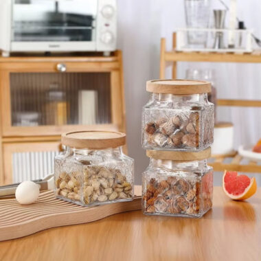 Embossed airtight glass food storage jars with lid for kitchen