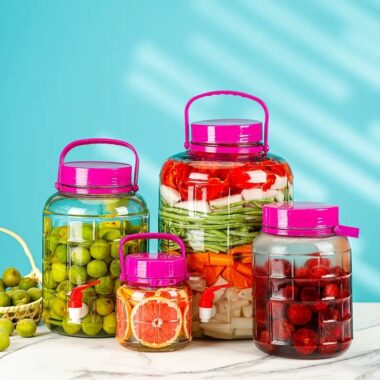Thickened glass pickle jar with airtight seal for home kitchen