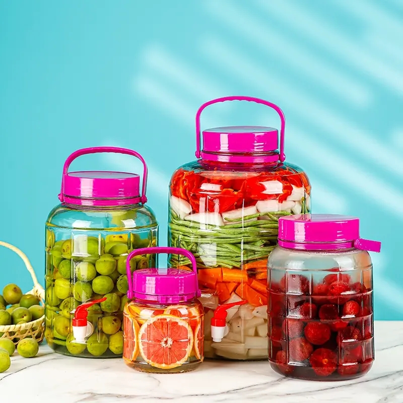 Thickened glass pickle jar with airtight seal for home kitchen