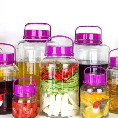 Thickened glass pickle jar with airtight seal for home kitchen