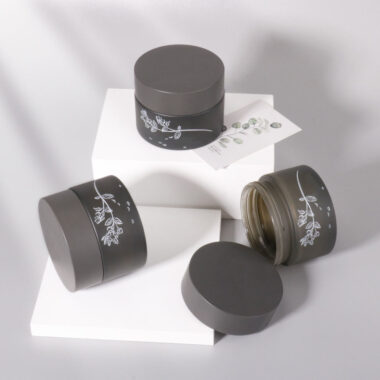 Frosted luxury empty glass cosmetic jars for cream