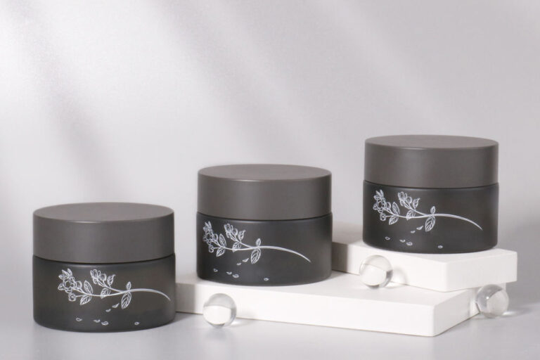 Frosted luxury empty glass cosmetic jars for cream