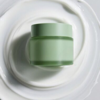 Custom logo luxury glass cosmetic jars for cream