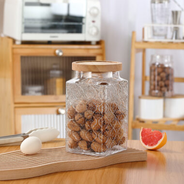 Square embossed glass food storage jars with lid for kitchen