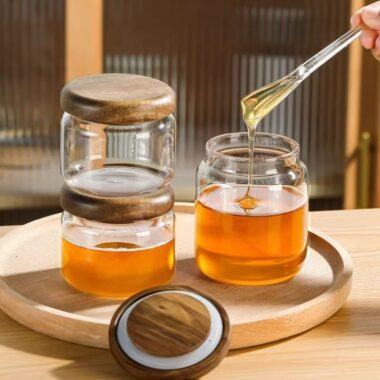 Food-grade airtight jam jar with lid for safe storage