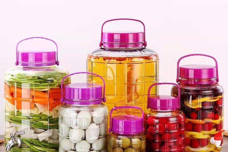 Transparent Round Multi-Size Pickle Jars with Sealed Lid (6) Clear round pickle jars with airtight lid for food storage