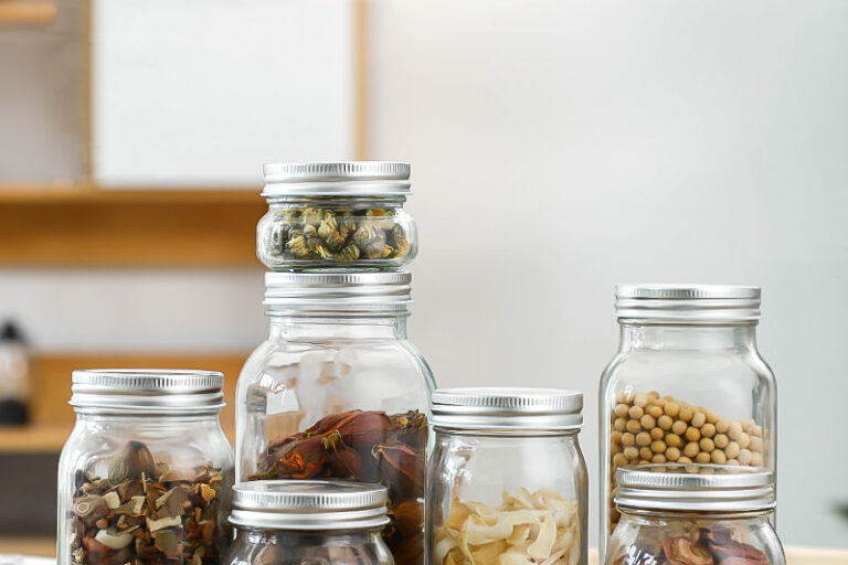 Clear glass kitchen food storage jars with lid